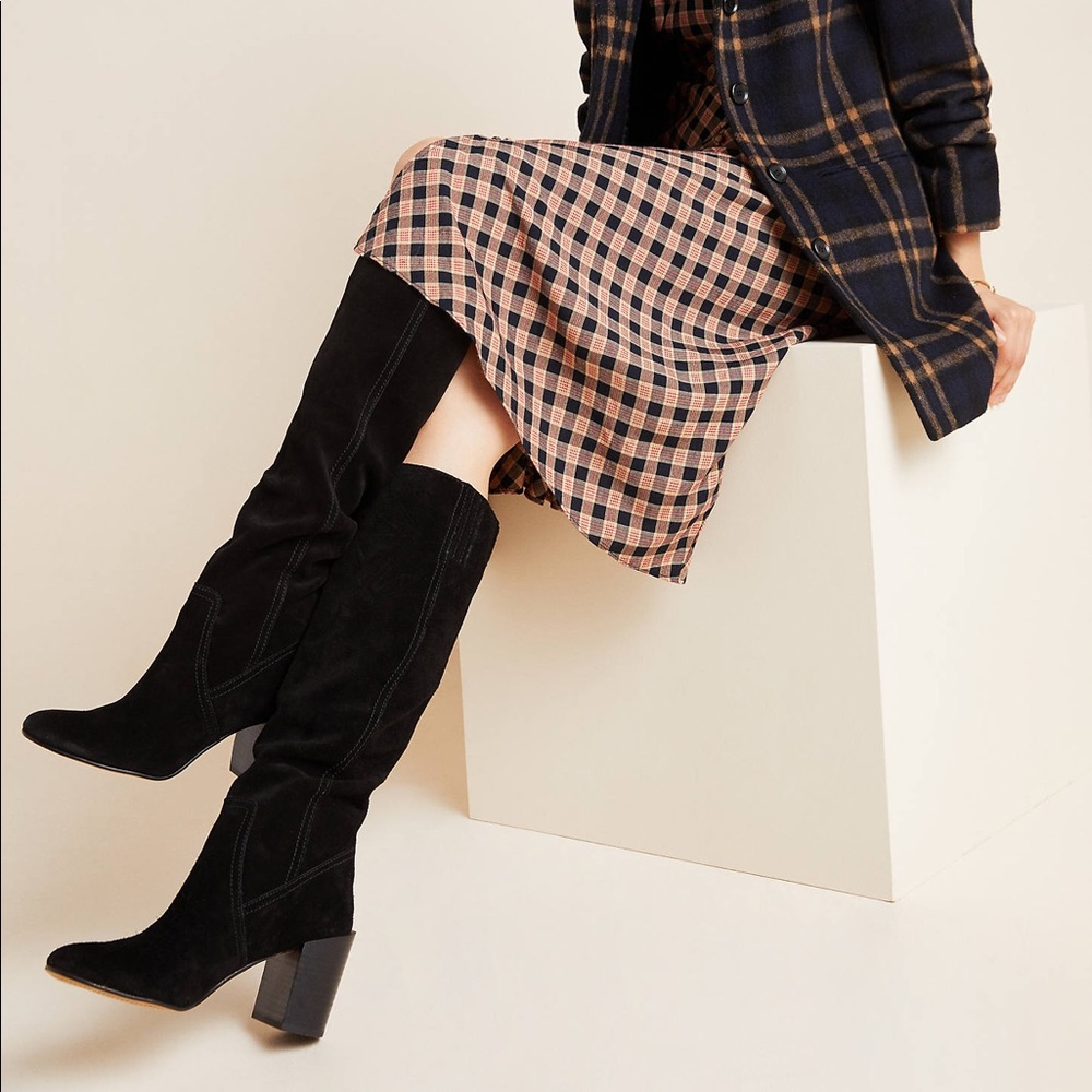 ⚡️NWT⚡️ Dolce Vita Suede Knee High Boots